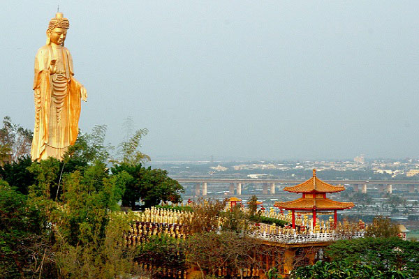 Fo Guang Shan - Great Buddha Land