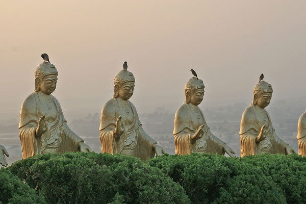 Fo Guang Shan - Great Buddha Land