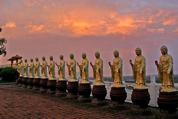 Fo Guang Shan - Great Buddha Land